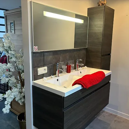 Apartment Wellness Loft With Sauna, Jacuzzi, Roof Terrace & Amazing View